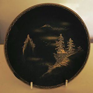 VINTAGE MEIJI PERIOD JAPANESE BLACK & GOLD HAND PAINTED SATSUMA PLATE